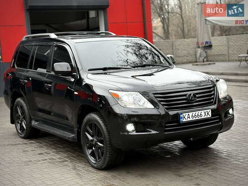 Внедорожник / Кроссовер Lexus LX 2008 в Запорожье