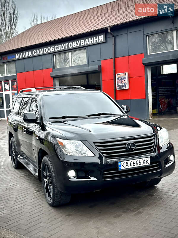 Внедорожник / Кроссовер Lexus LX 2008 в Запорожье