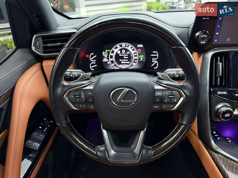 Внедорожник / Кроссовер Lexus LX 2023 в Киеве