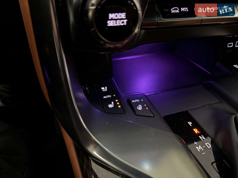 Внедорожник / Кроссовер Lexus LX 2023 в Киеве