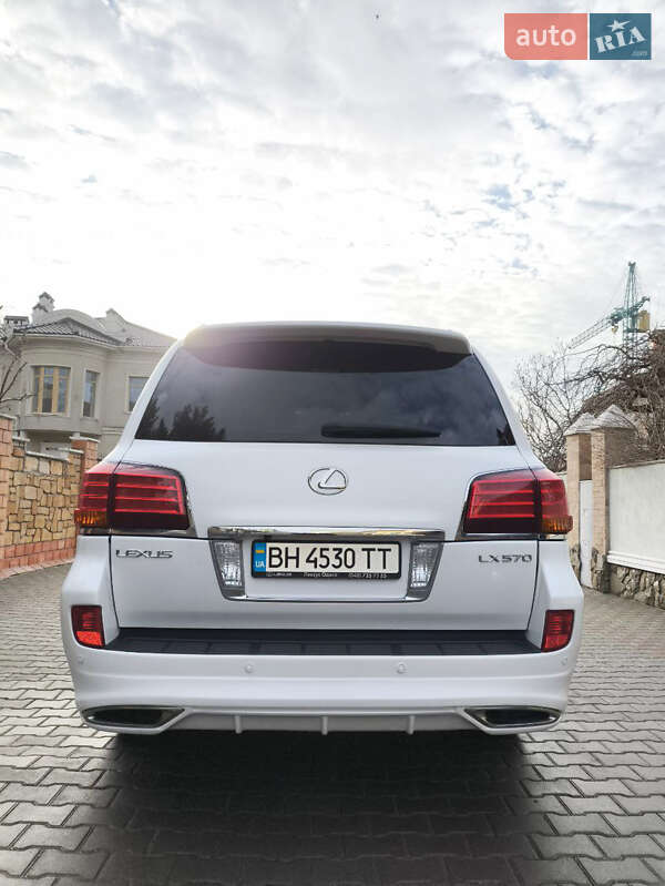 Позашляховик / Кросовер Lexus LX 2010 в Одесі