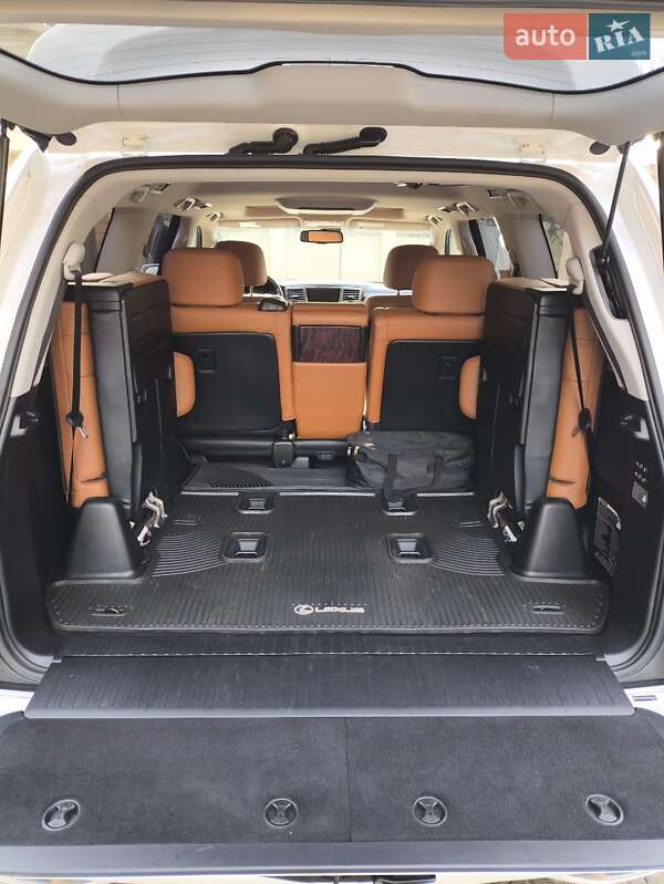 Позашляховик / Кросовер Lexus LX 2010 в Одесі