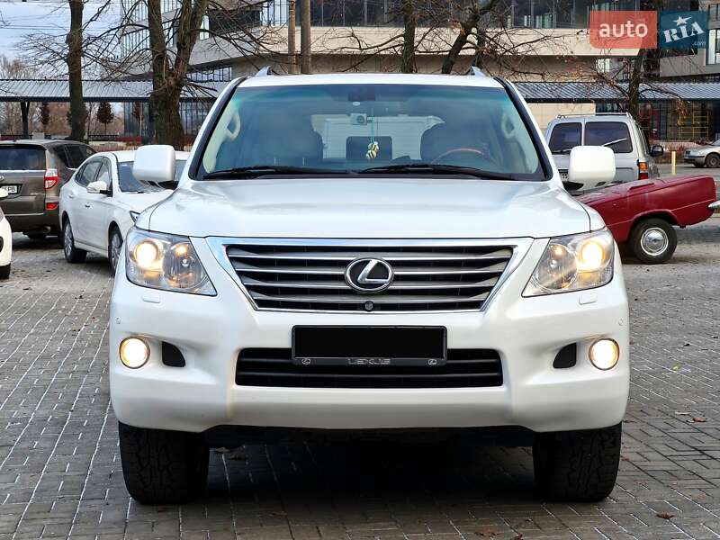 Позашляховик / Кросовер Lexus LX 2010 в Дніпрі