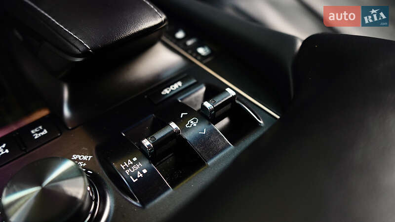 Позашляховик / Кросовер Lexus LX 2019 в Львові фото 43 Позашляховик / Кросовер Lexus LX 2019 в Львові