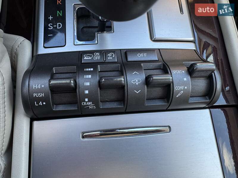 Позашляховик / Кросовер Lexus LX 2012 в Дніпрі фото 36 Позашляховик / Кросовер Lexus LX 2012 в Дніпрі