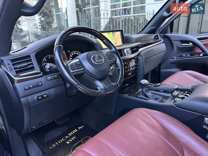 Внедорожник / Кроссовер Lexus LX 2021 в Киеве