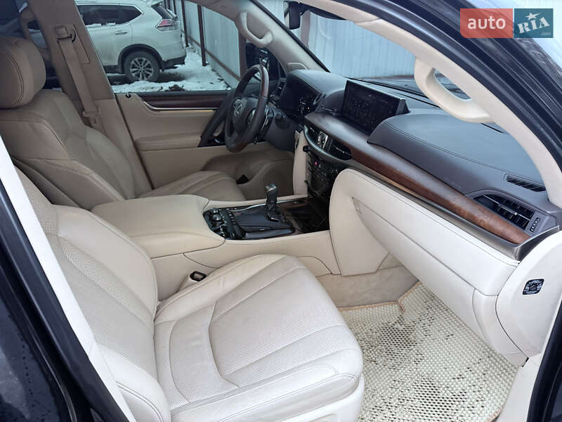 Внедорожник / Кроссовер Lexus LX 2016 в Хмельницком фото 12 Внедорожник / Кроссовер Lexus LX 2016 в Хмельницком