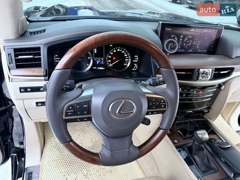 Внедорожник / Кроссовер Lexus LX 2016 в Хмельницком фото 17 Внедорожник / Кроссовер Lexus LX 2016 в Хмельницком