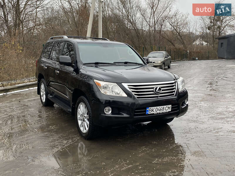 Внедорожник / Кроссовер Lexus LX 2008 в Ровно