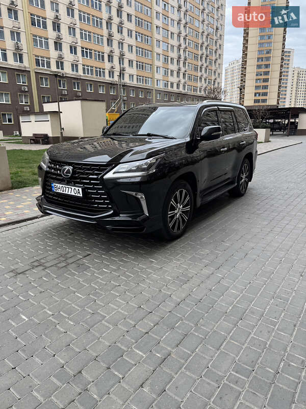 Внедорожник / Кроссовер Lexus LX 2016 в Одессе фото Внедорожник / Кроссовер Lexus LX 2016 в Одессе