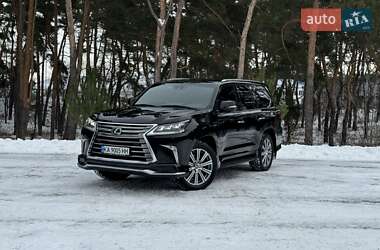 Внедорожник / Кроссовер Lexus LX 2017 в Киеве