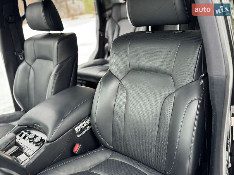 Внедорожник / Кроссовер Lexus LX 2017 в Киеве