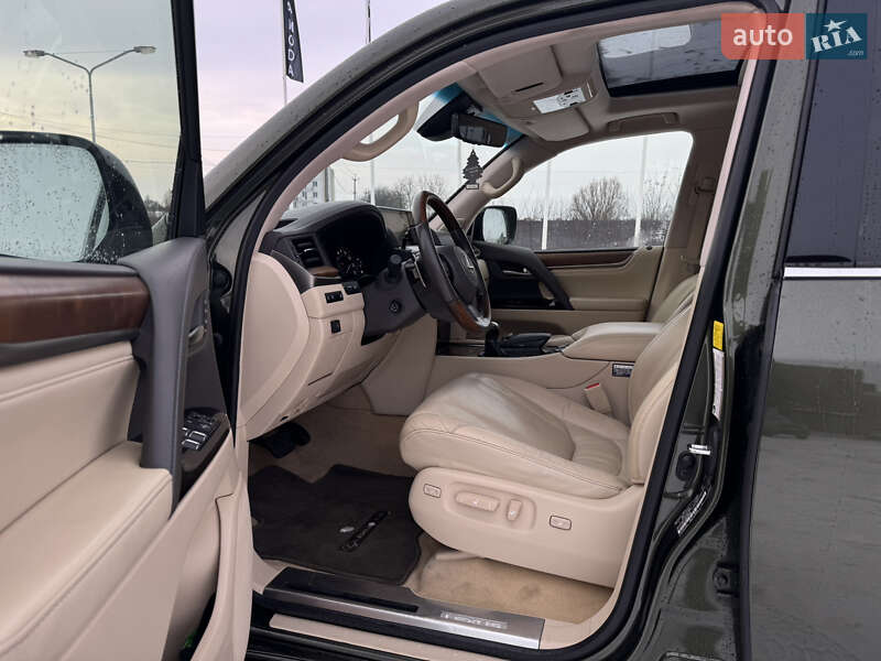 Внедорожник / Кроссовер Lexus LX 2021 в Киеве