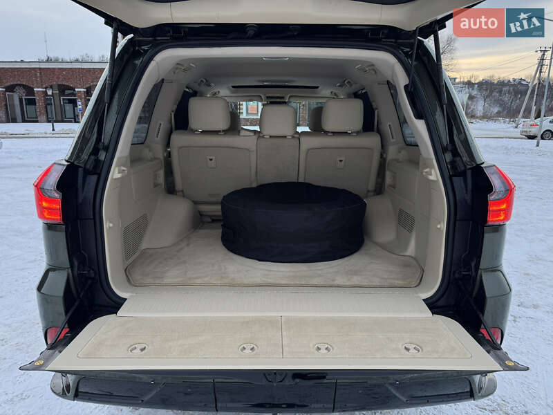 Внедорожник / Кроссовер Lexus LX 2021 в Киеве