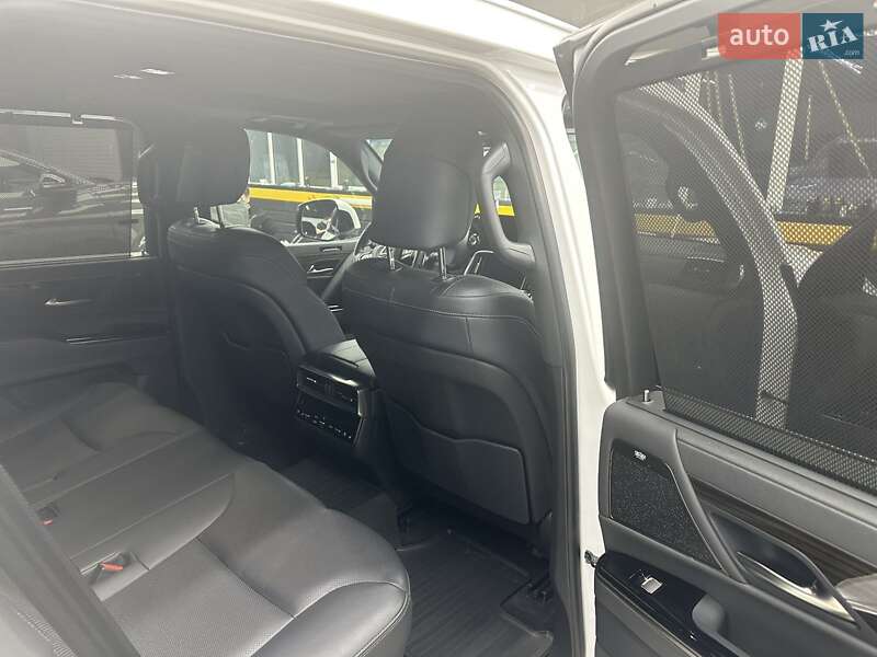 Внедорожник / Кроссовер Lexus LX 2022 в Киеве