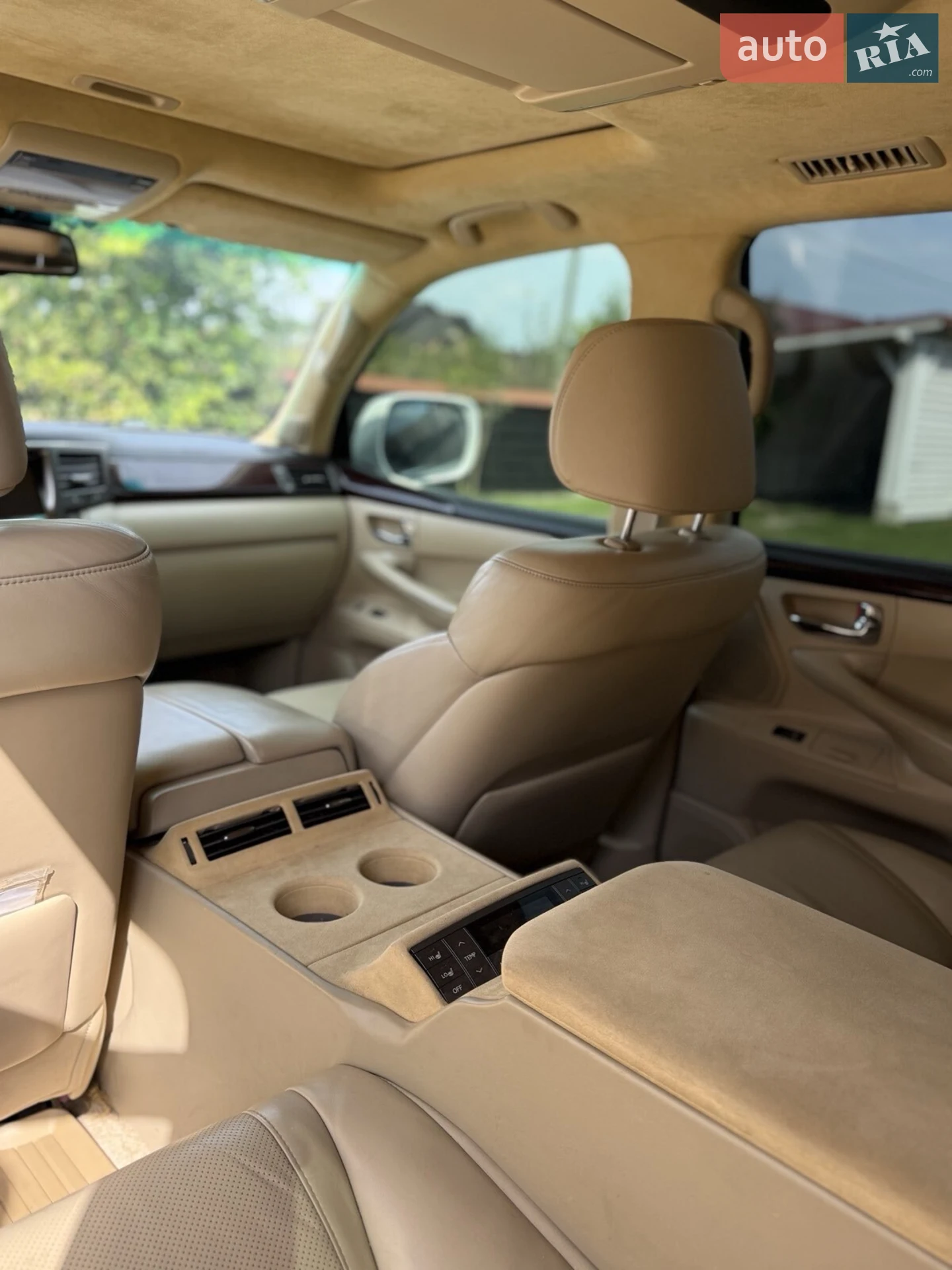2010 Lexus LX - мініатюра 5
