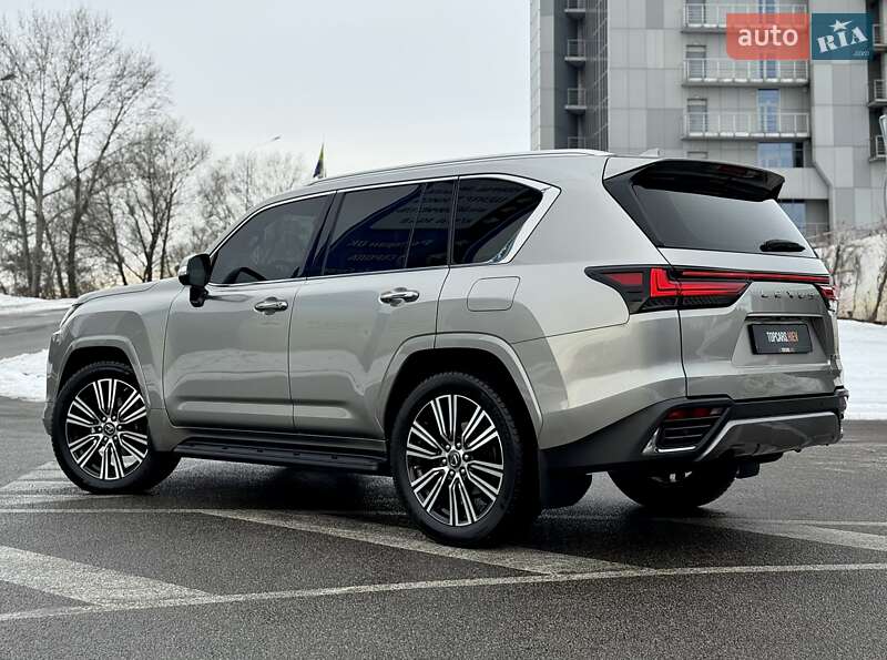Внедорожник / Кроссовер Lexus LX 2022 в Киеве