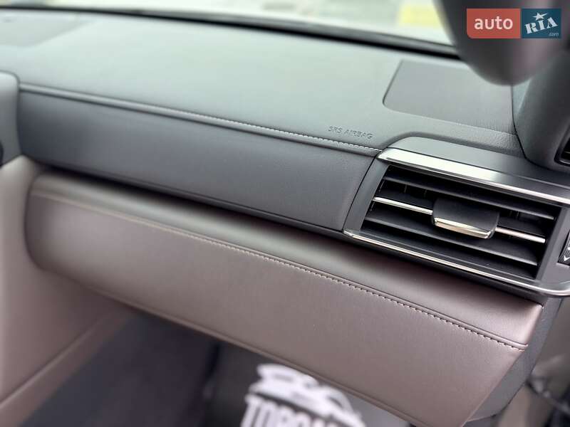 Внедорожник / Кроссовер Lexus LX 2022 в Киеве