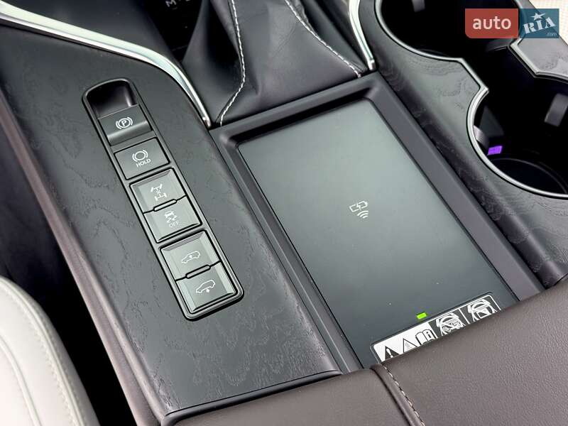 Внедорожник / Кроссовер Lexus LX 2022 в Киеве