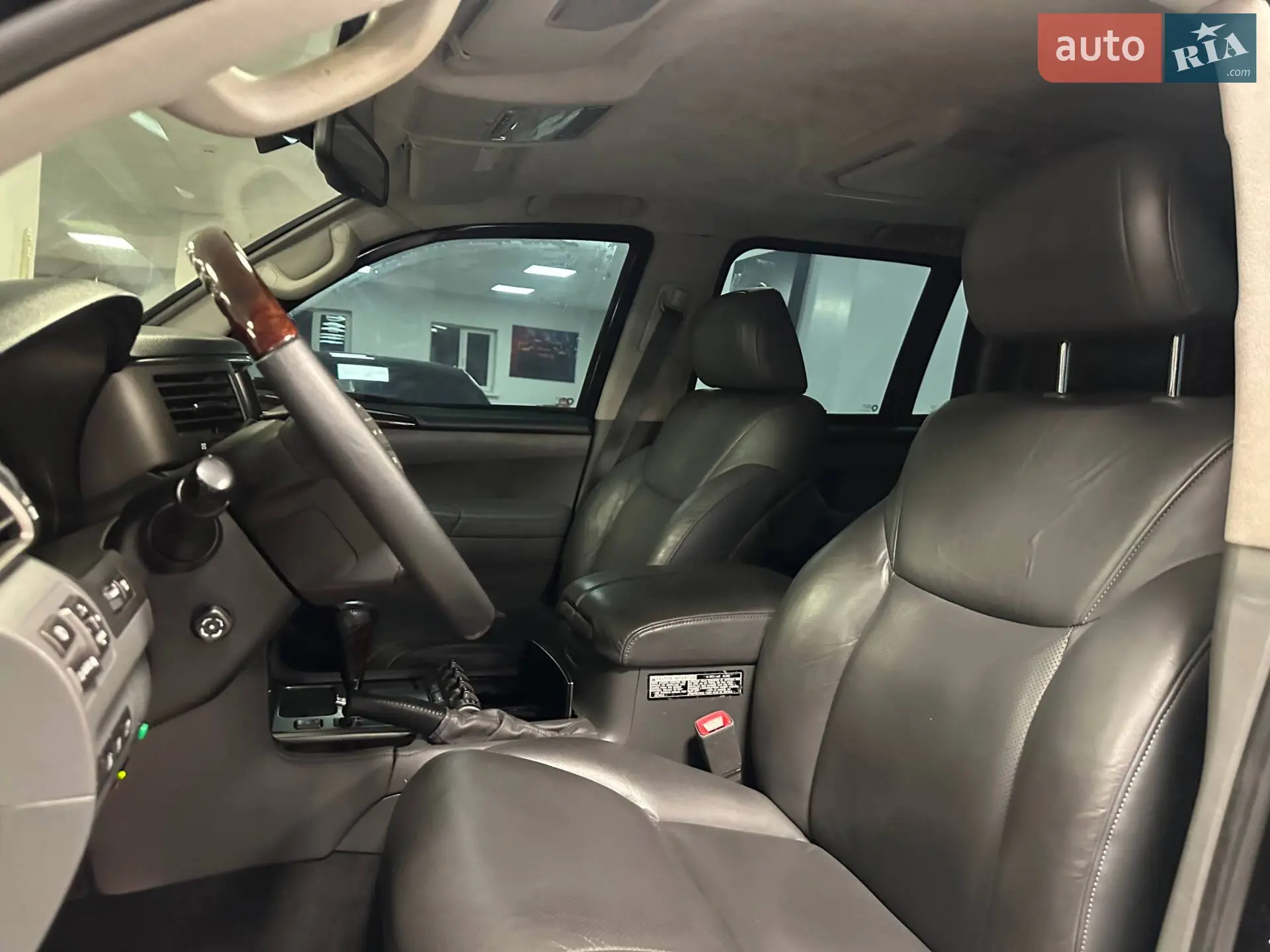 2010 Lexus LX - мініатюра 14