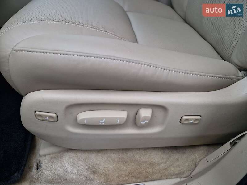 Внедорожник / Кроссовер Lexus LX 2008 в Николаеве