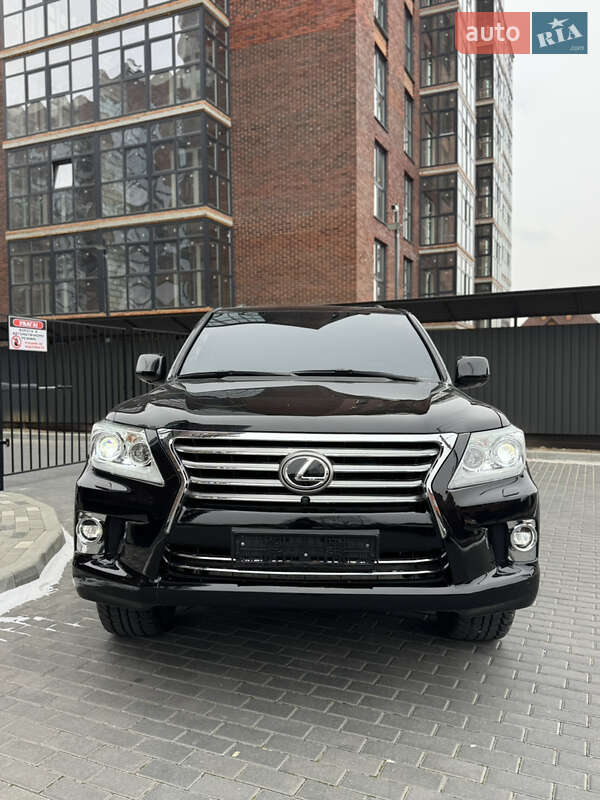 Внедорожник / Кроссовер Lexus LX 2010 в Полтаве