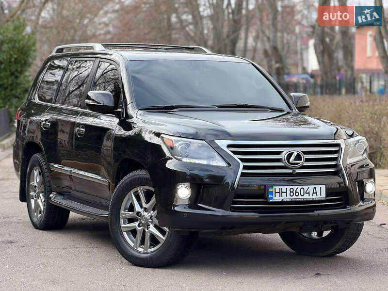 Внедорожник / Кроссовер Lexus LX 2013 в Одессе