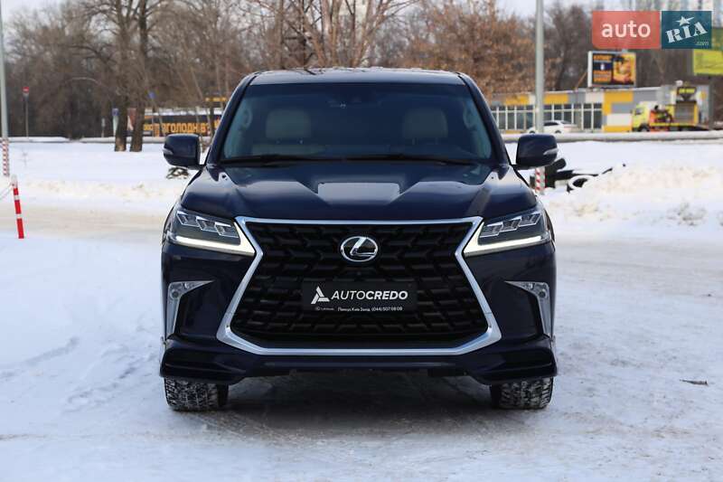 Внедорожник / Кроссовер Lexus LX 2016 в Киеве