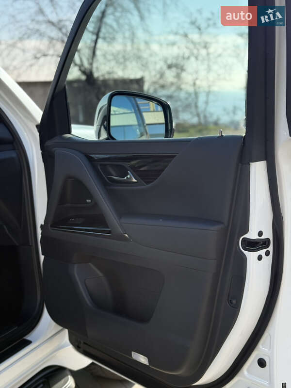 Внедорожник / Кроссовер Lexus LX 2022 в Николаеве