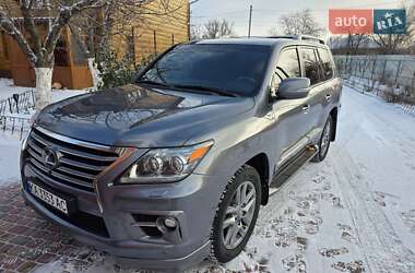 Внедорожник / Кроссовер Lexus LX 2014 в Пирятине