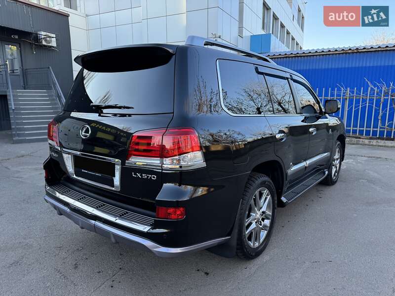 Внедорожник / Кроссовер Lexus LX 2013 в Кривом Роге