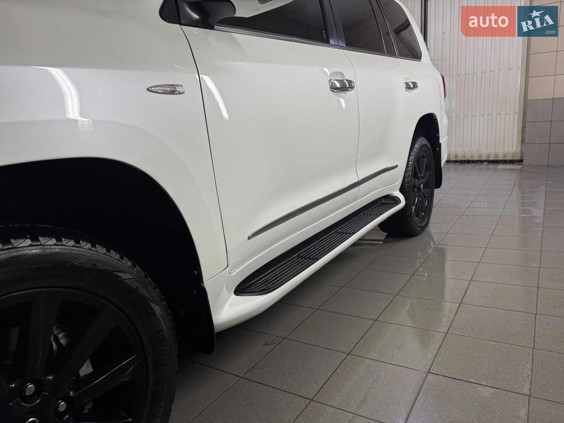 2011 Lexus LX - мініатюра 13