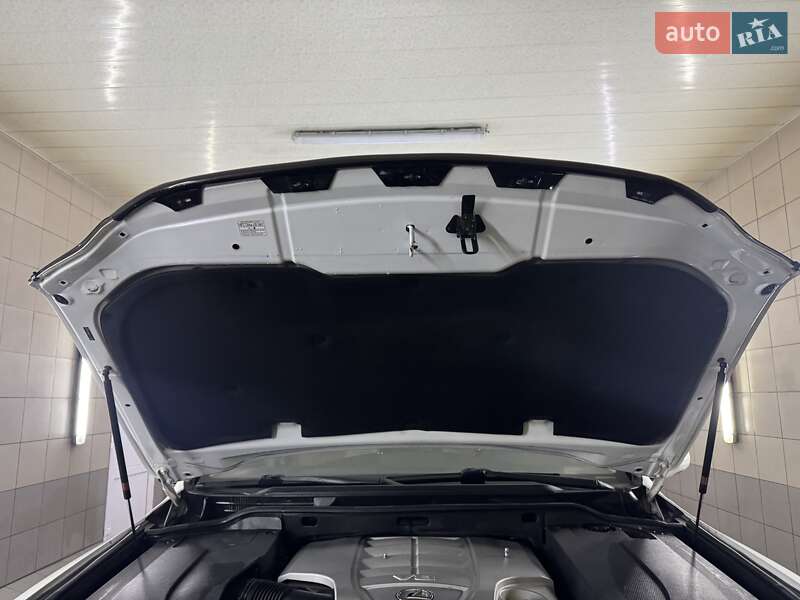 Внедорожник / Кроссовер Lexus LX 2012 в Умани