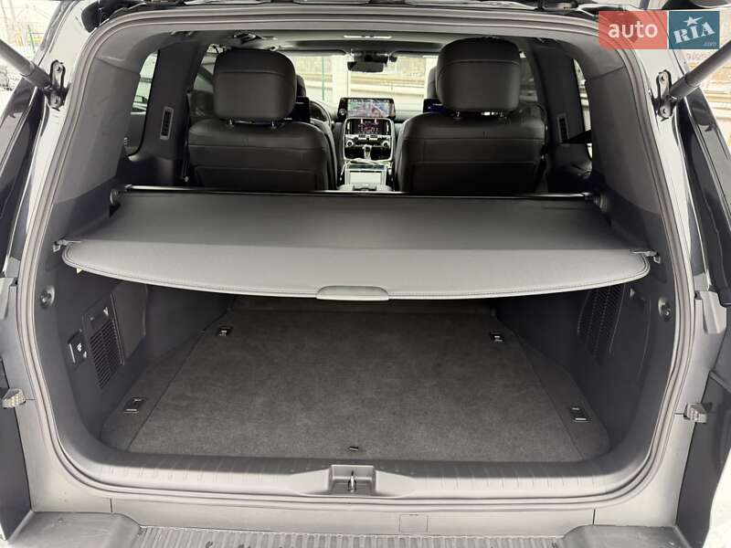 Внедорожник / Кроссовер Lexus LX 2022 в Киеве