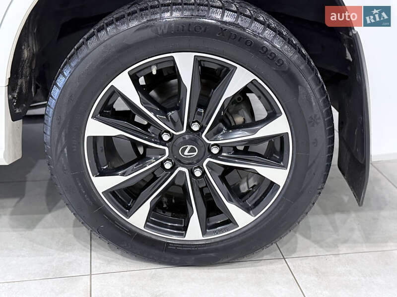 Внедорожник / Кроссовер Lexus LX 2020 в Одессе