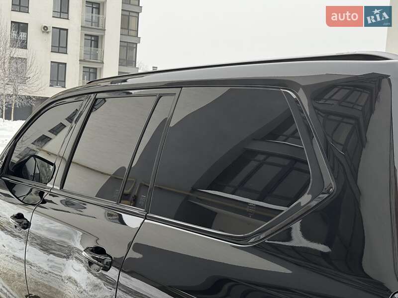 Внедорожник / Кроссовер Lexus LX 2020 в Ивано-Франковске фото 26 Внедорожник / Кроссовер Lexus LX 2020 в Ивано-Франковске