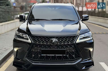 Внедорожник / Кроссовер Lexus LX 2017 в Киеве