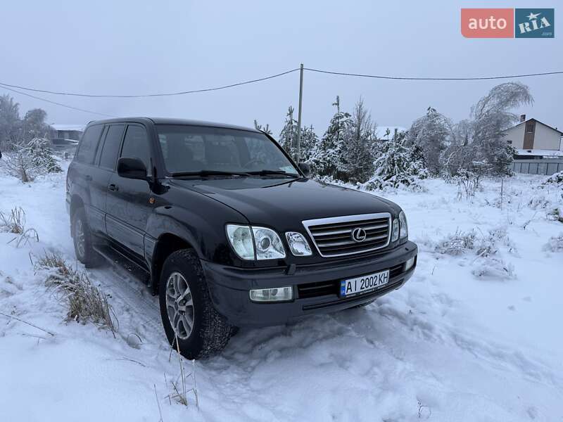 Позашляховик / Кросовер Lexus LX 2004 в Києві