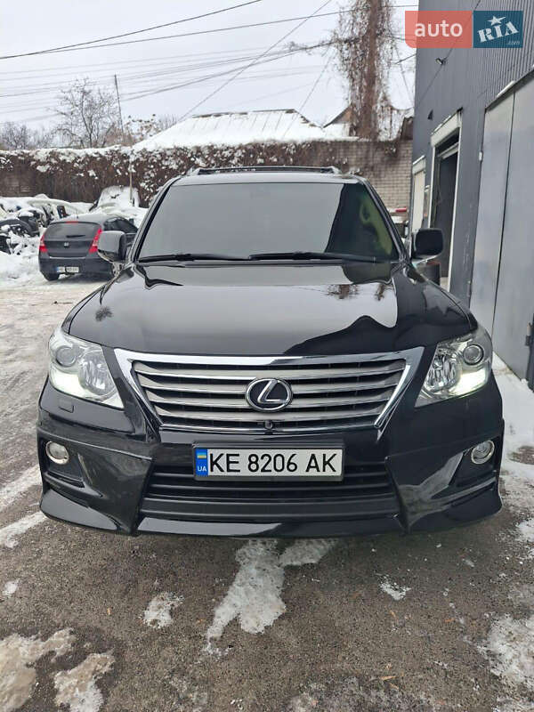 Внедорожник / Кроссовер Lexus LX 2011 в Днепре