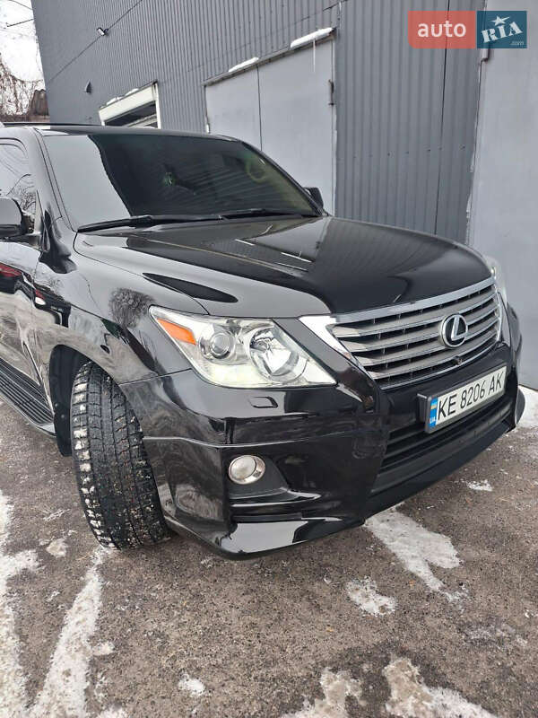 Внедорожник / Кроссовер Lexus LX 2011 в Днепре