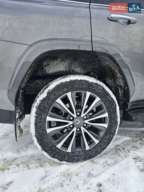 Внедорожник / Кроссовер Lexus LX 2024 в Виннице фото 15 Внедорожник / Кроссовер Lexus LX 2024 в Виннице