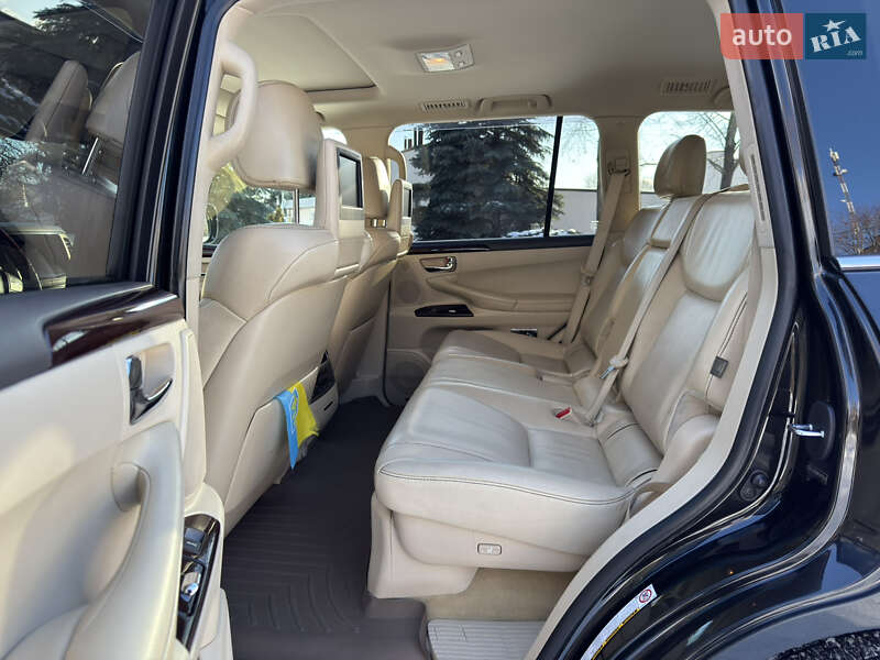 Внедорожник / Кроссовер Lexus LX 2012 в Днепре