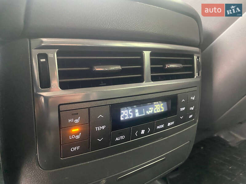 Внедорожник / Кроссовер Lexus LX 2008 в Львове фото 19 Внедорожник / Кроссовер Lexus LX 2008 в Львове