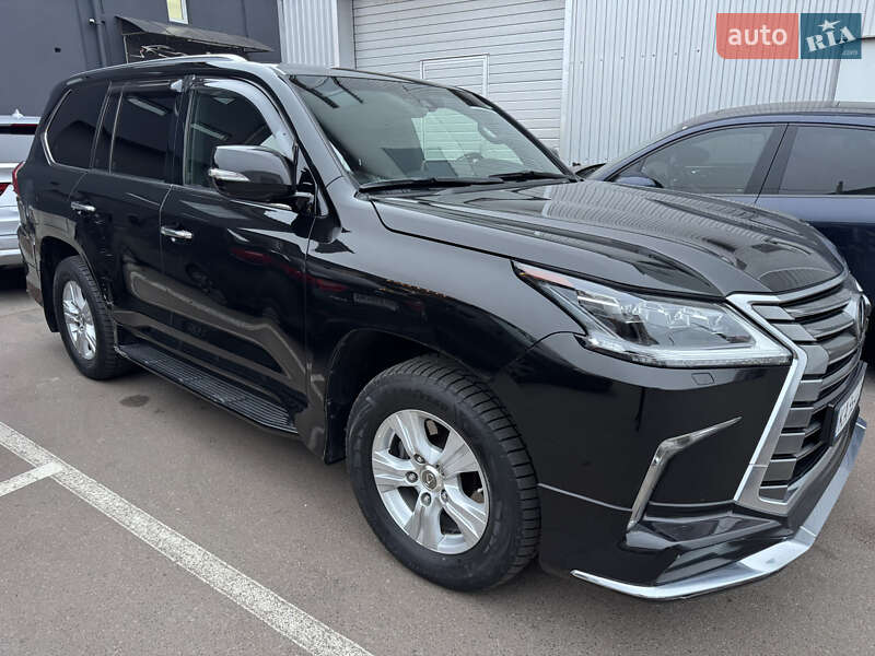 Внедорожник / Кроссовер Lexus LX 2017 в Киеве