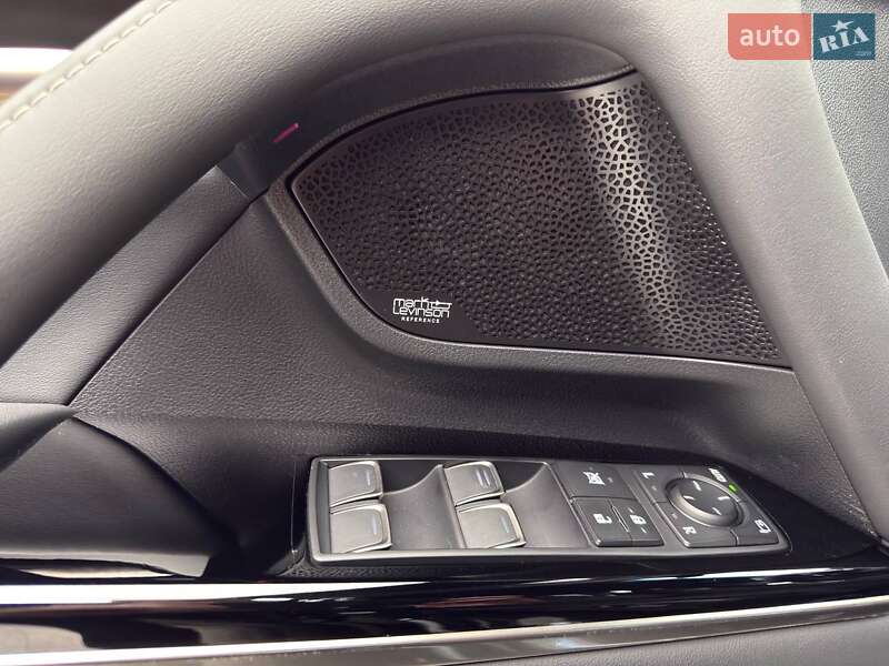 Позашляховик / Кросовер Lexus LX 2023 в Києві