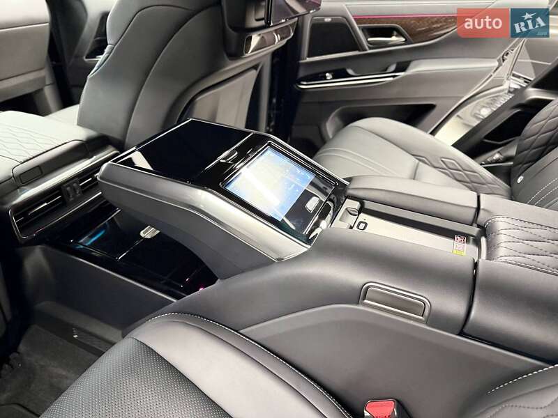 Позашляховик / Кросовер Lexus LX 2023 в Києві