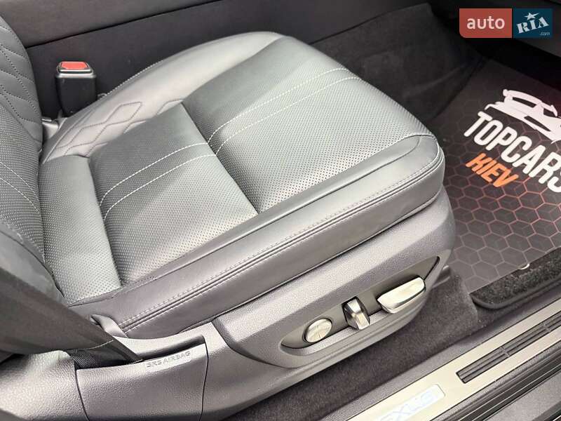 Позашляховик / Кросовер Lexus LX 2023 в Києві