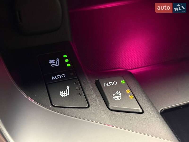 Позашляховик / Кросовер Lexus LX 2023 в Києві