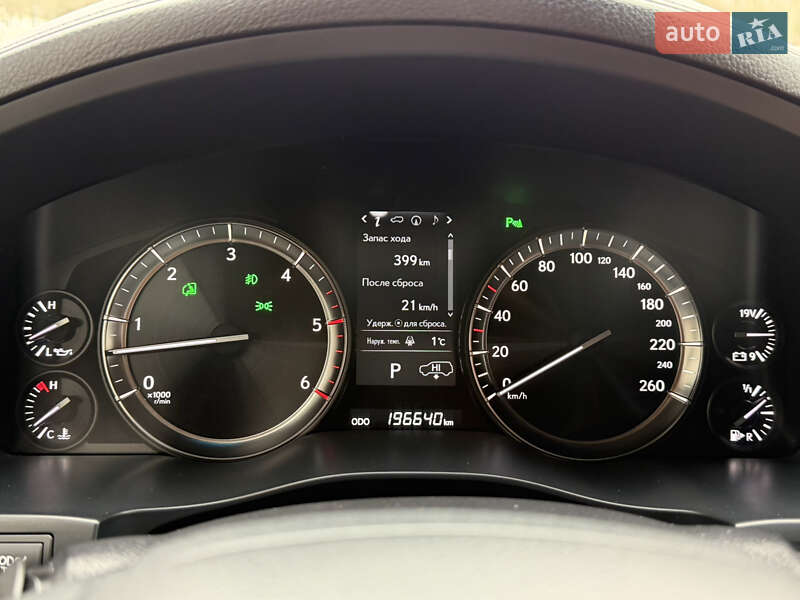 Внедорожник / Кроссовер Lexus LX 2016 в Одессе