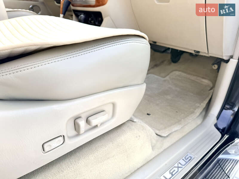 Позашляховик / Кросовер Lexus LX 2006 в Дніпрі